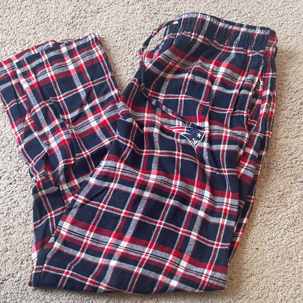 Men’s plaid Patriots pajama pants